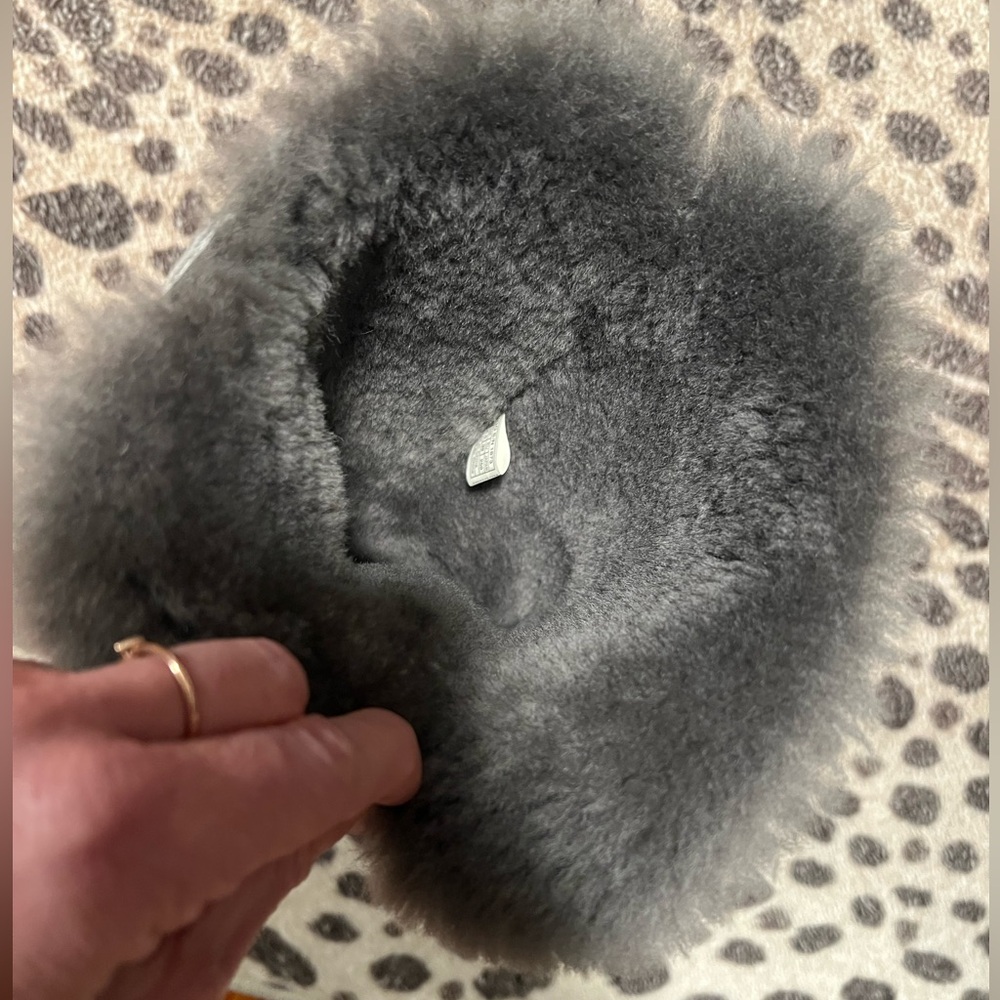 Tall Three Button Wrap Bailey UGG Boots 🩶 - Picture 10 of 13